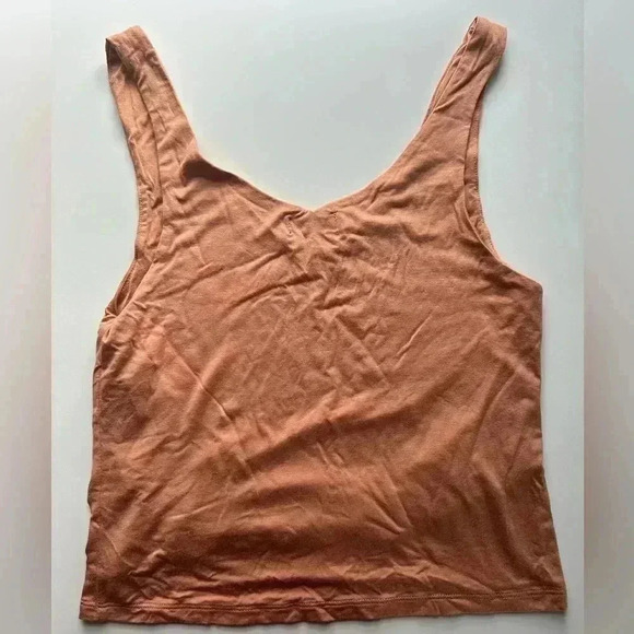 Dry Goods Tank Top - Picture 4 of 7